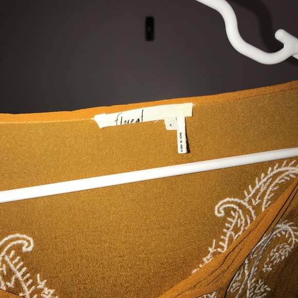 Floreat Anthropologie Mustard Embroidered Shawl - Picture 3 of 5